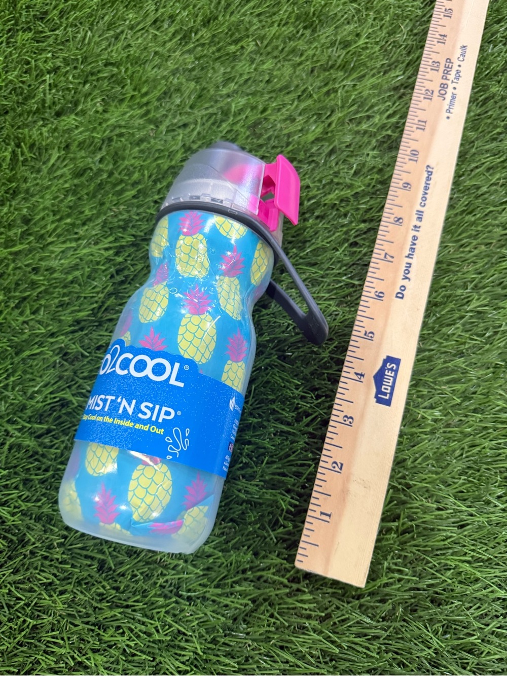 O2Cool Mist & Sip Water bottle Sprayer - Picture 3 of 5